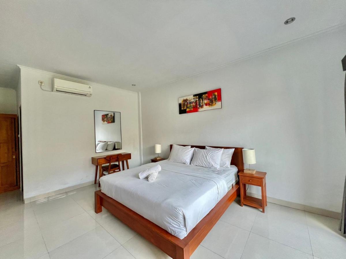 Cg Guesthouse Canggu Esterno foto