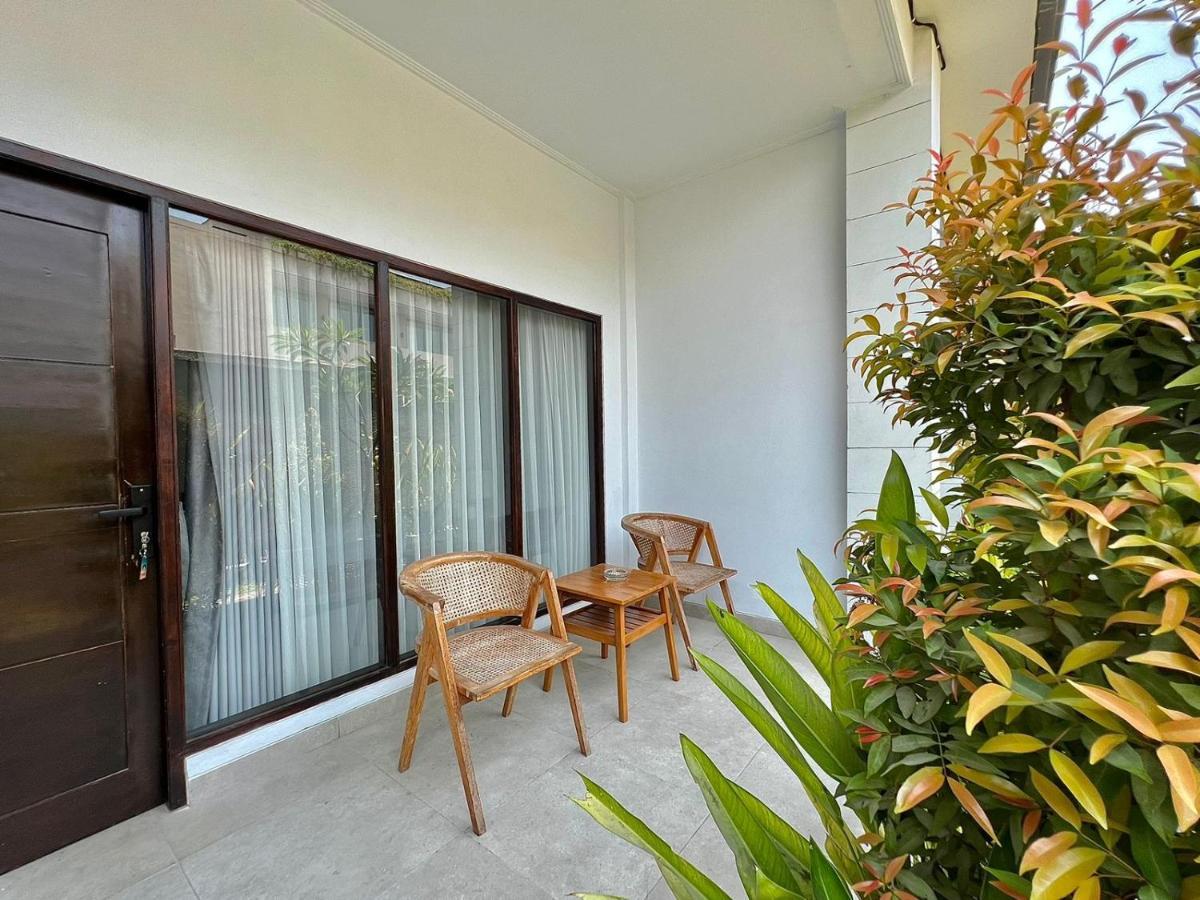 Cg Guesthouse Canggu Esterno foto